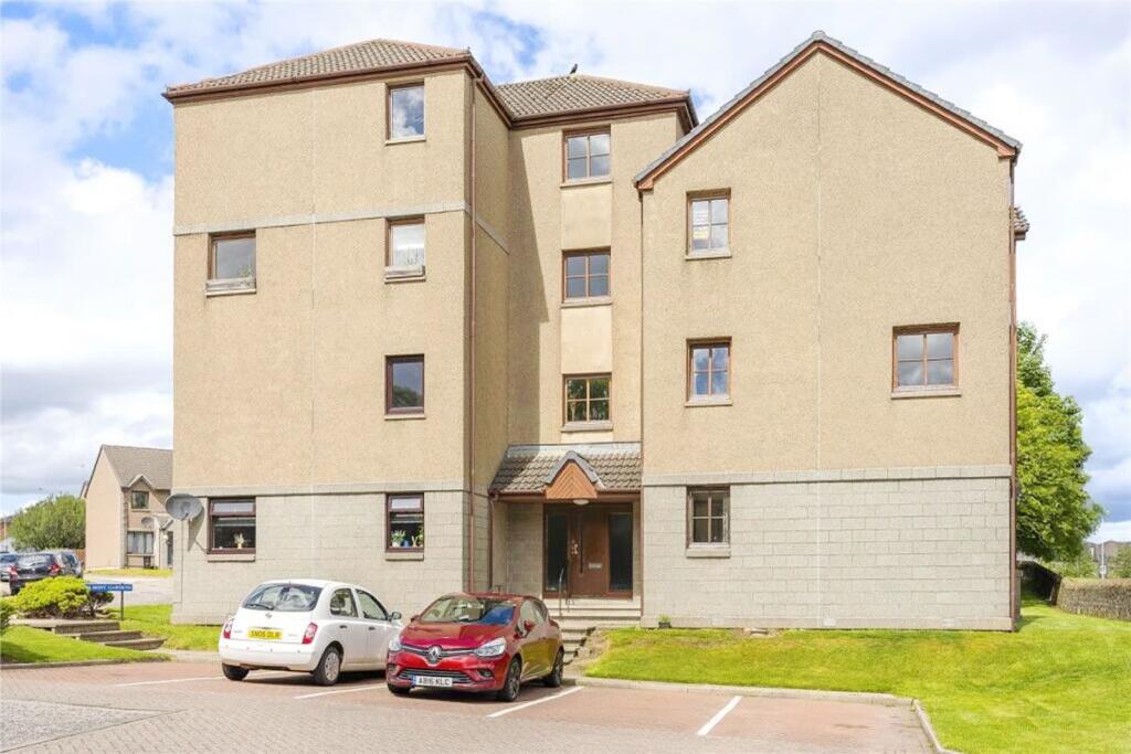 Main image of property: 32, Belmont Gardens, Ashgrove Road, Aberdeen, AB253GA