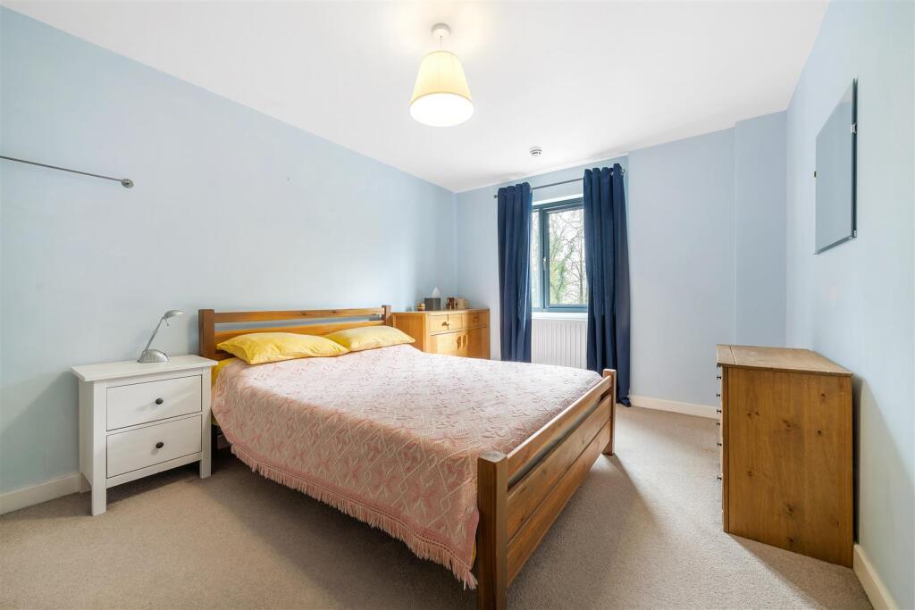 Main image of property: Crown Dale, London, SE19