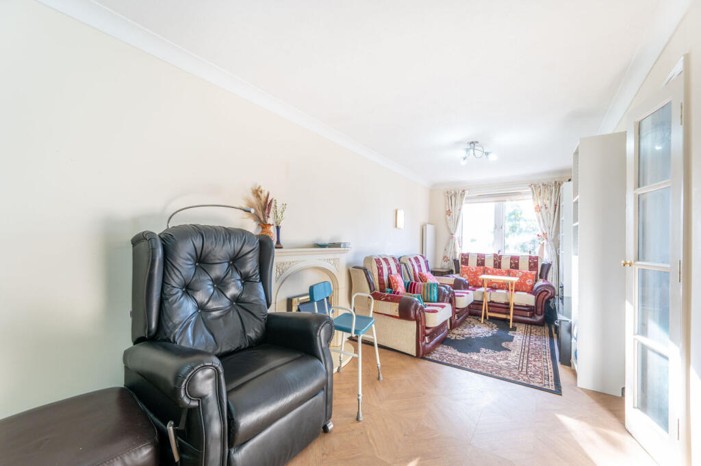 Apartment in London - View 3