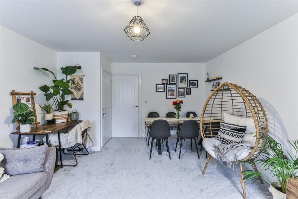 Venus Avenue, Barton Seagrave - View 4