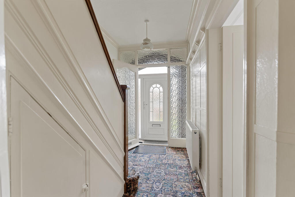 House in Cleethorpes, Beacon Hill, Weelsby - View 3