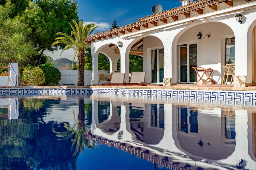 Main image of property: Valencia, Alicante, Calpe