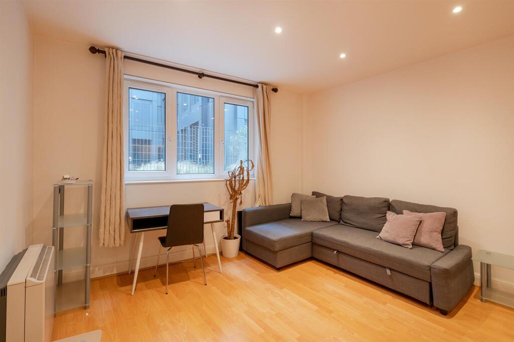 Main image of property: Spencer Heights, 28 Bartholomew Close, London