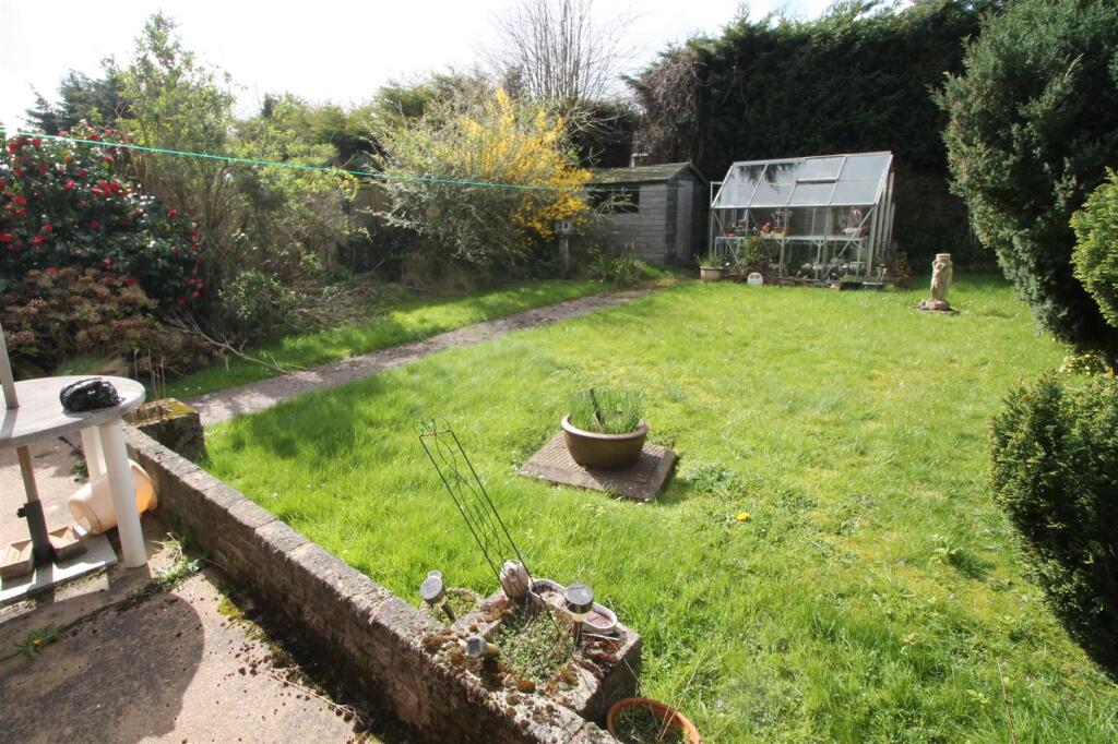 Additional image 20 of Woodbury Road, Halesowen