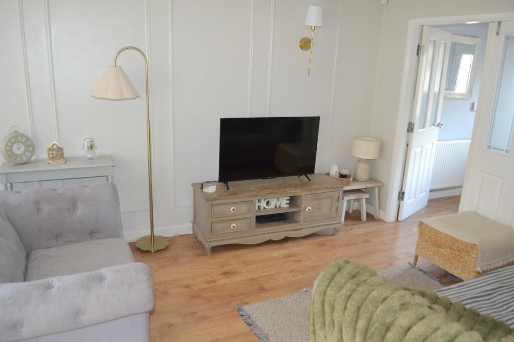 House in Dudley - View 3