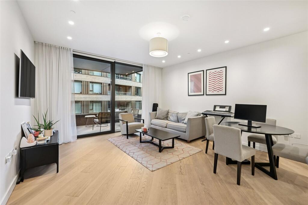 Main image of property: Wood Crescent, London, W12