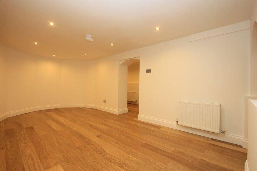 Additional image 10 of Leyton Road, Harpenden, AL5