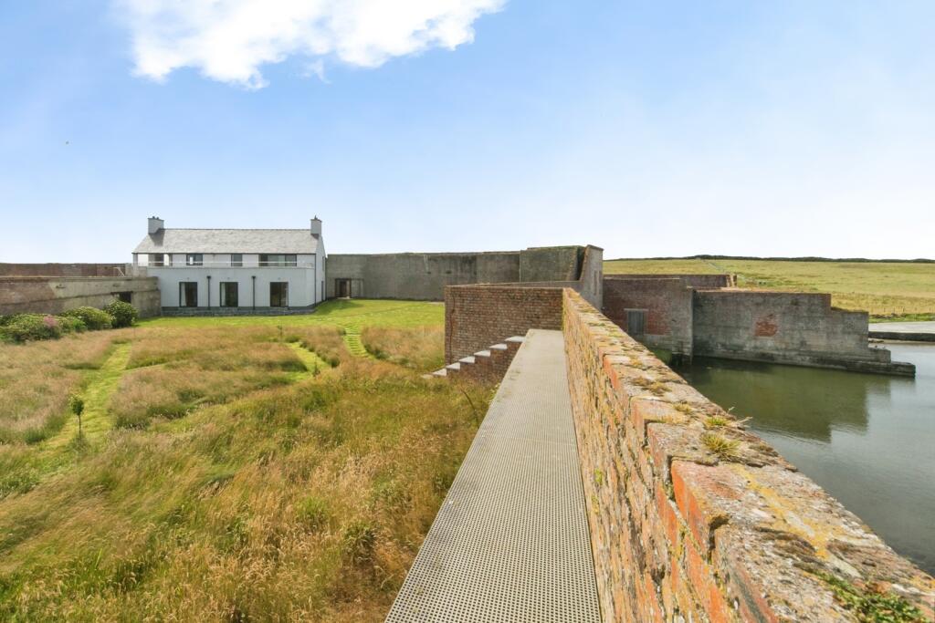 Main image of property: Cemlyn, Cemaes Bay, Isle of Anglesey, LL67