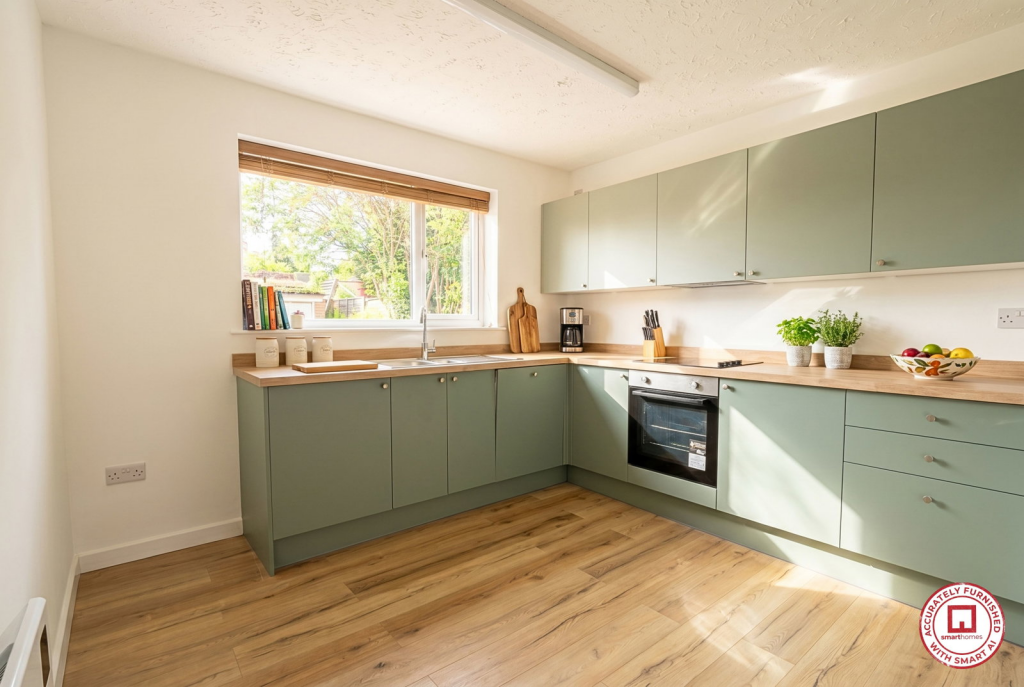 Apartment in Birmingham, Warstock - View 3