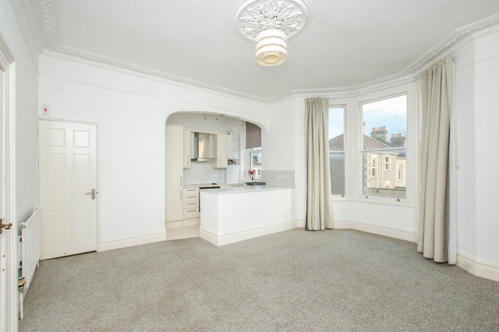 Apartment in Bath, Newbridge - View 4