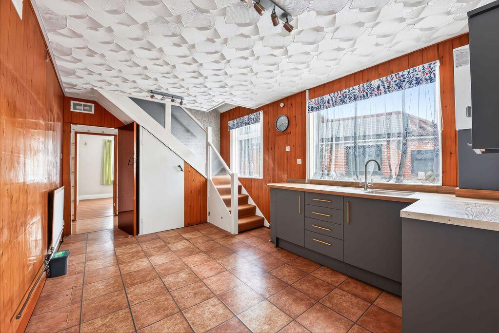 House in Portsmouth - More