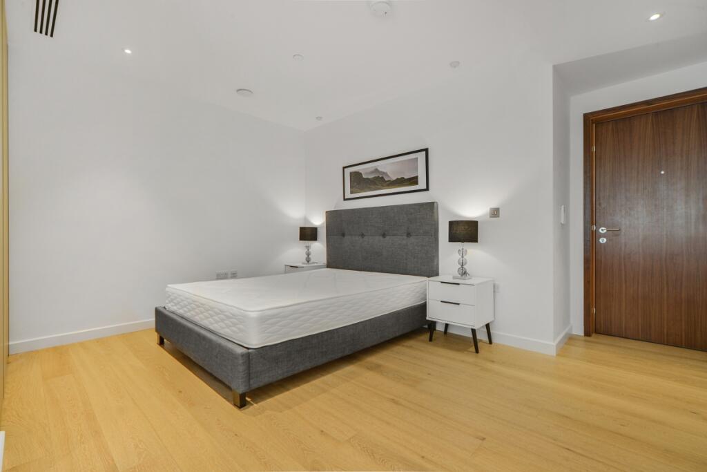 Apartment in London - View 4