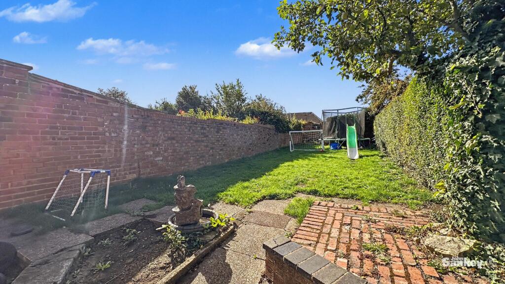 House in Nottingham - View 4