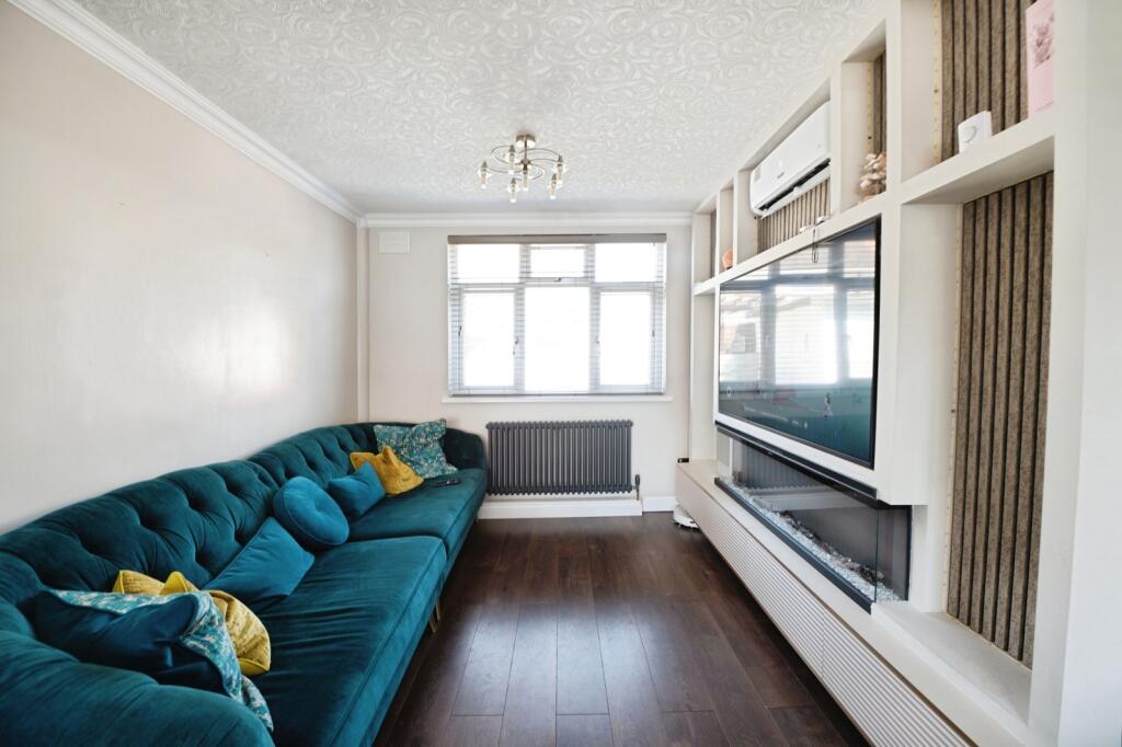 House in London - More