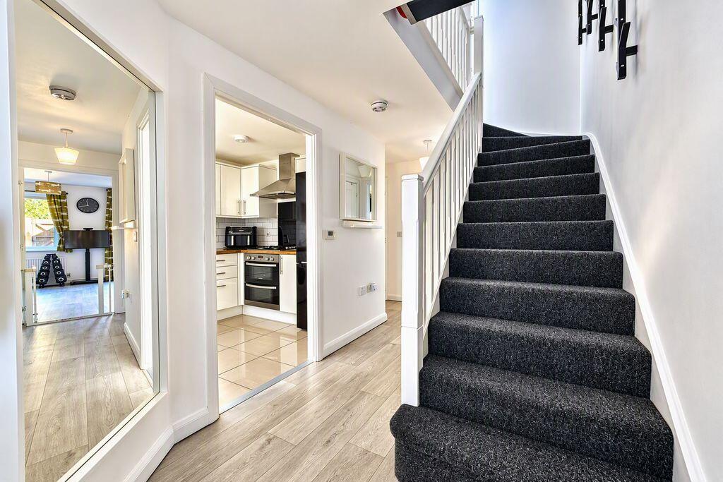 House in Portsmouth - View 5