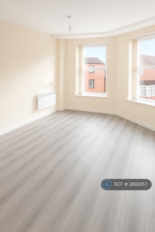Apartment in Stockton-on-Tees - View 5