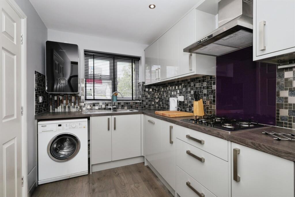 House in Brighton - View 3