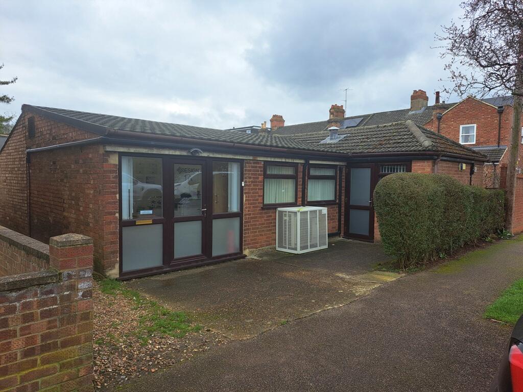 Main image of property: 1A King Edward Road, Bedford, Bedfordshire, MK41