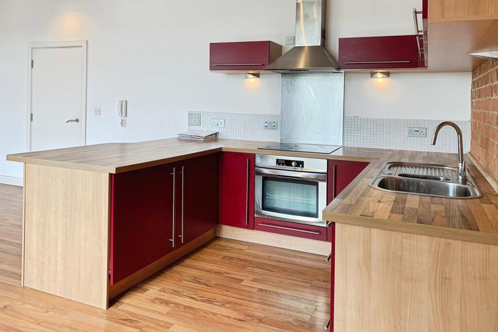 Main image of property: The Lace Mill, Beeston, NG9 2NN