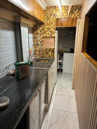 6 Fairfax house (photo 2).jpg
