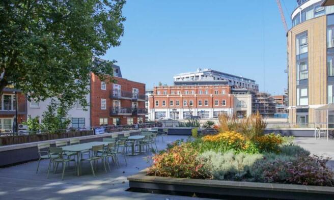 ThePlaceMaidenheadGarden.jpg