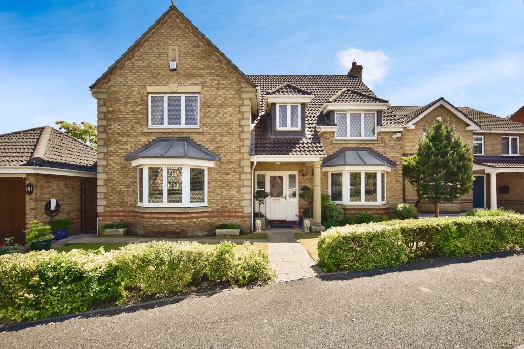 Main image of property: Cliveden Close, Allington, Maidstone, Kent, ME16