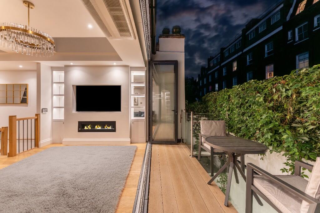 Main image of property: Lexham Mews, London, W8