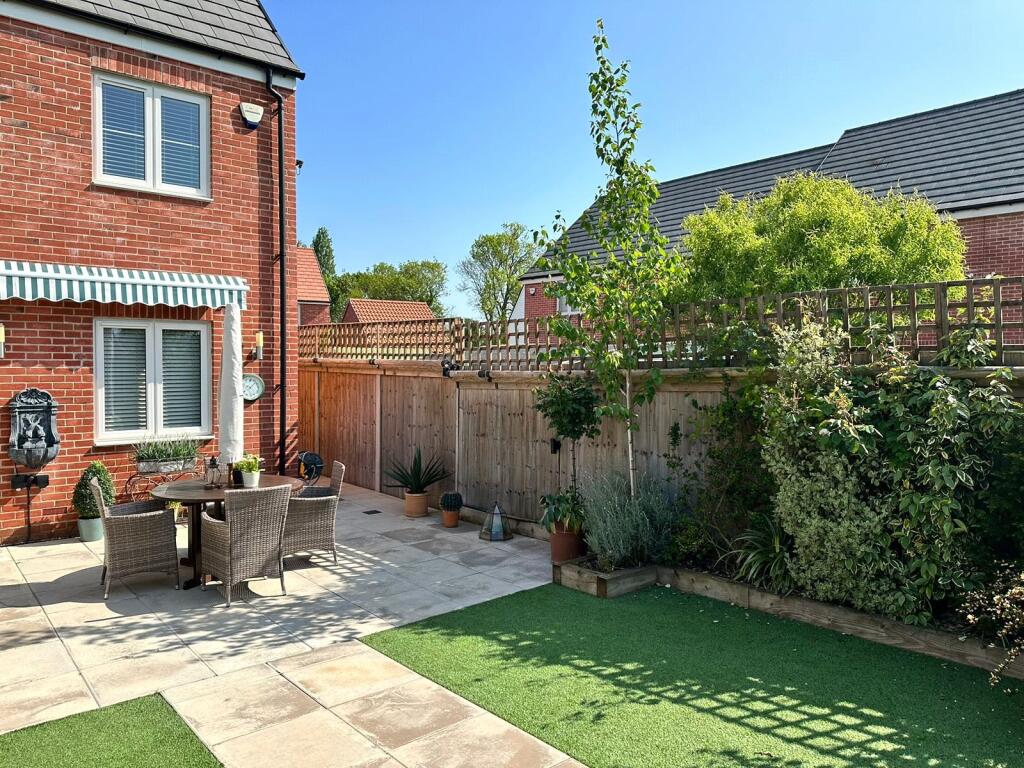 Main image of property: Pond View, Burnham-on-Crouch, Essex, CM0