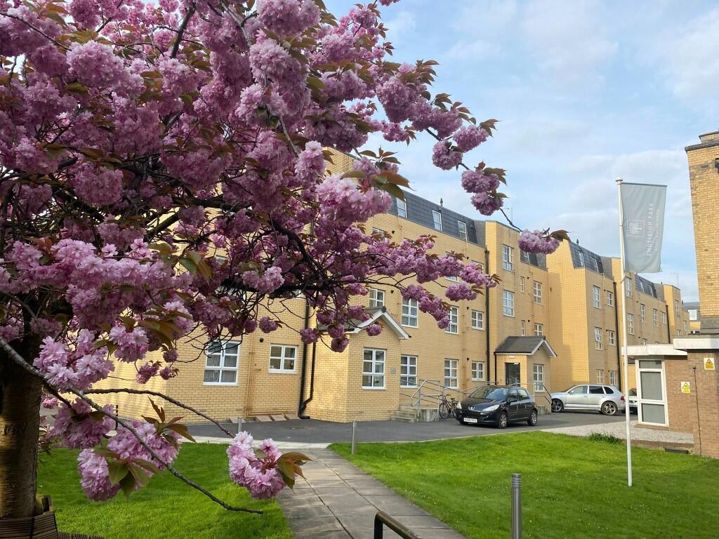 Main image of property: Endsleigh Park Beverley Road, Hull, East Riding Of Yorkshire, HU6