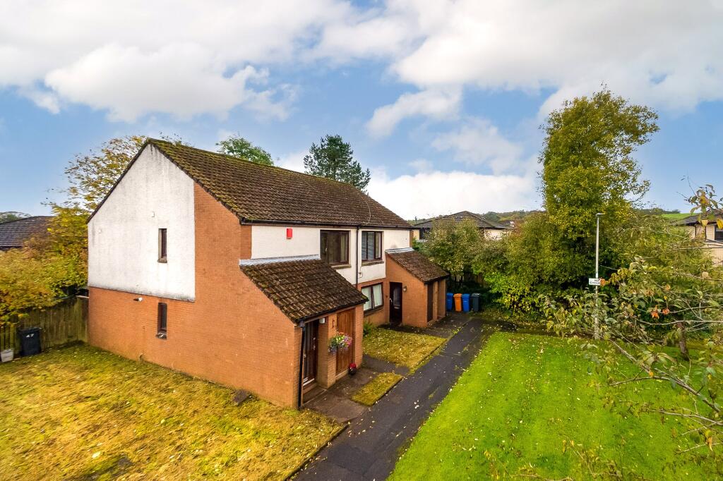 Corbie Place, Milngavie photo 2