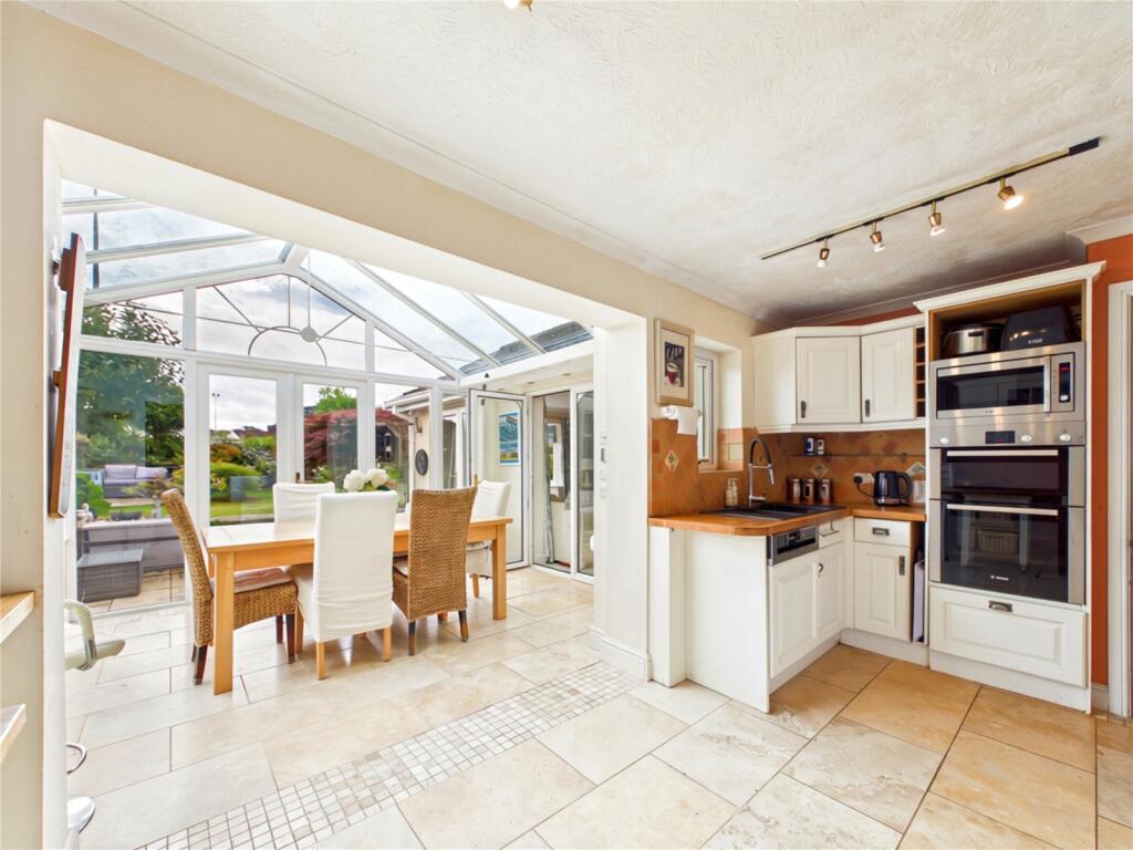 House in Pembroke, Monkton - View 3