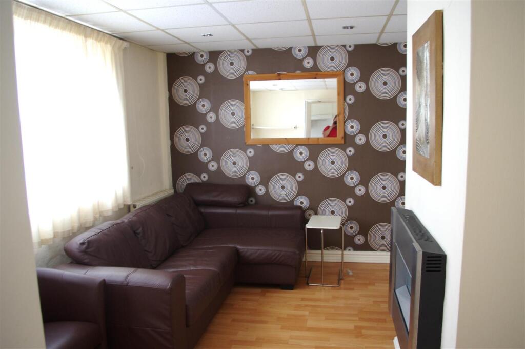 House in Birmingham - View 3