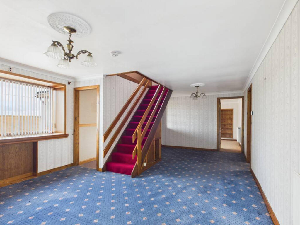 House in Aberdeen - More