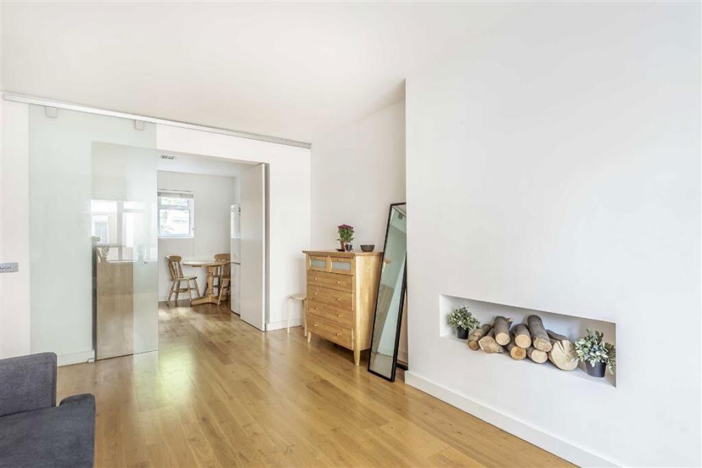 Main image of property: Luxborough Street, Marylebone