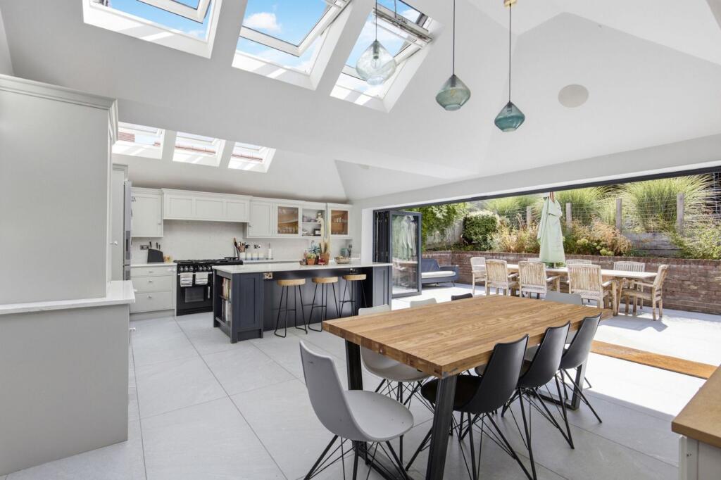 Main image of property: Warwick Park, Tunbridge Wells, TN2