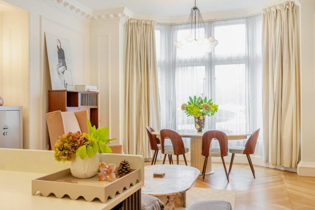 Main image of property: Woodborough Road, Putney, London, SW15