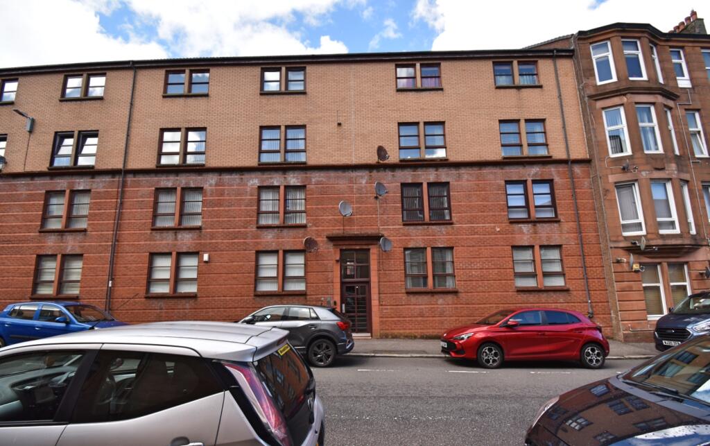 Main image of property: 8C Roxburgh Street, Greenock PA15 4PU