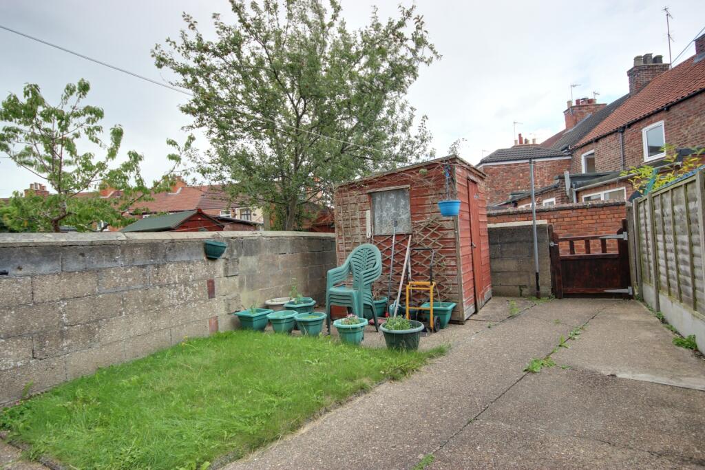 House in Beverley, East Riding of Yorkshire - View 2