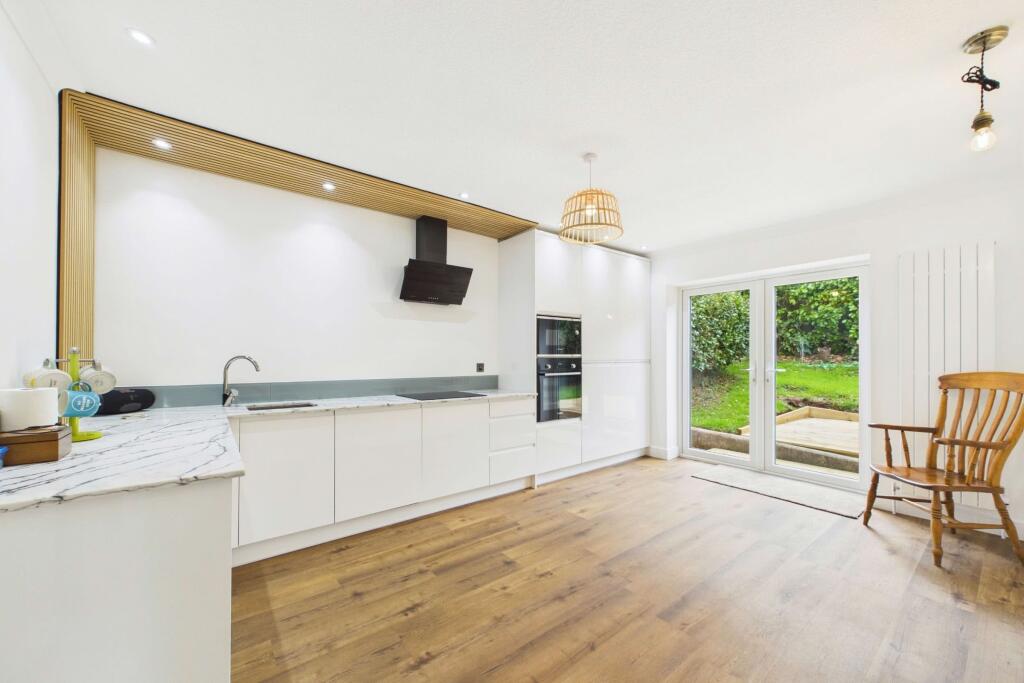 House in Torquay, Torbay - View 4
