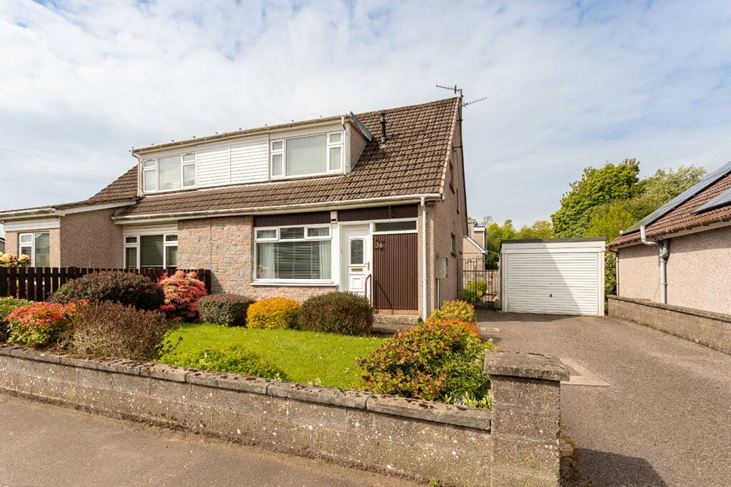 Main image of property: 36 Mericmuir Place, Dundee, DD3 9AQ