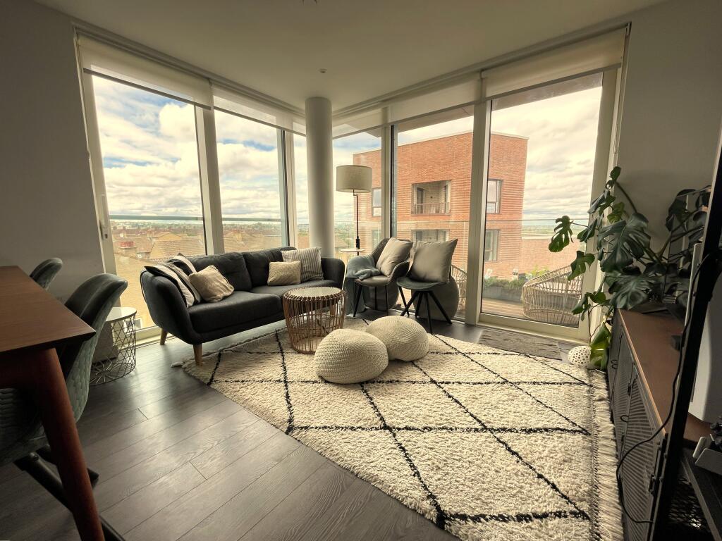 Apartment in London - More