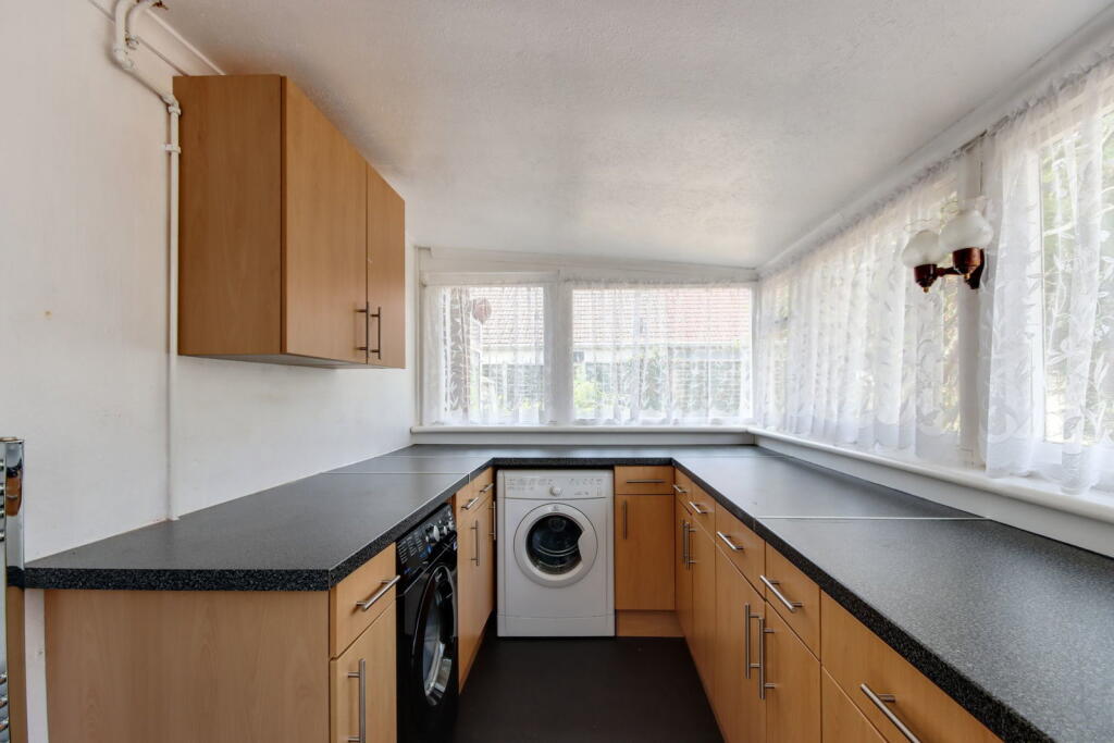 House in Dartford - View 5