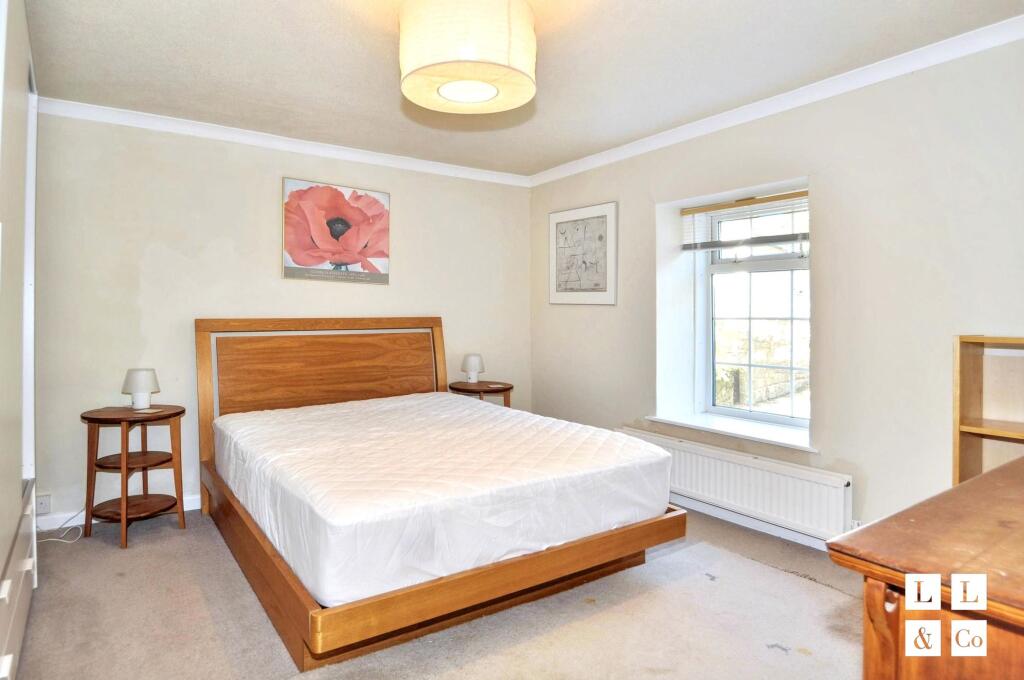 Apartment in Penryn, Cornwall - View 5