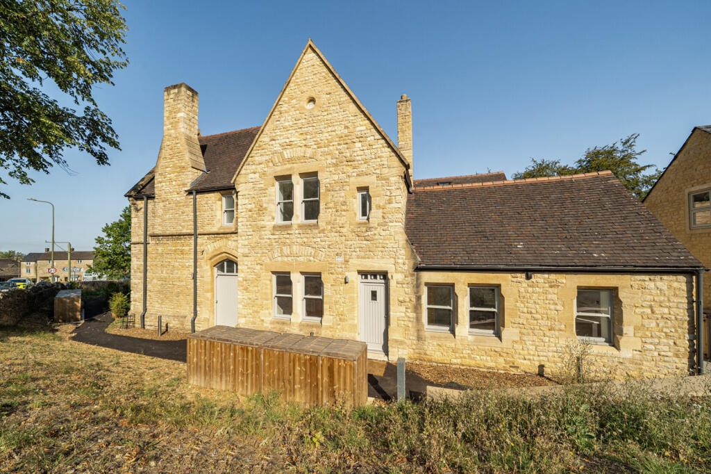 Main image of property: Banbury Road, Chipping Norton