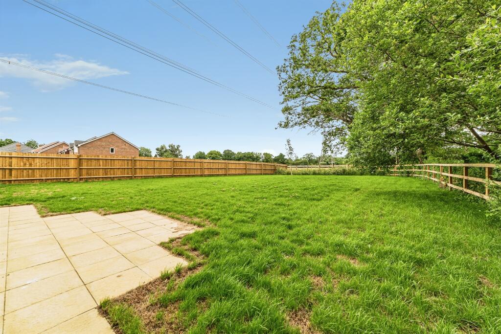 House in Basingstoke and Deane, Pamber - View 2