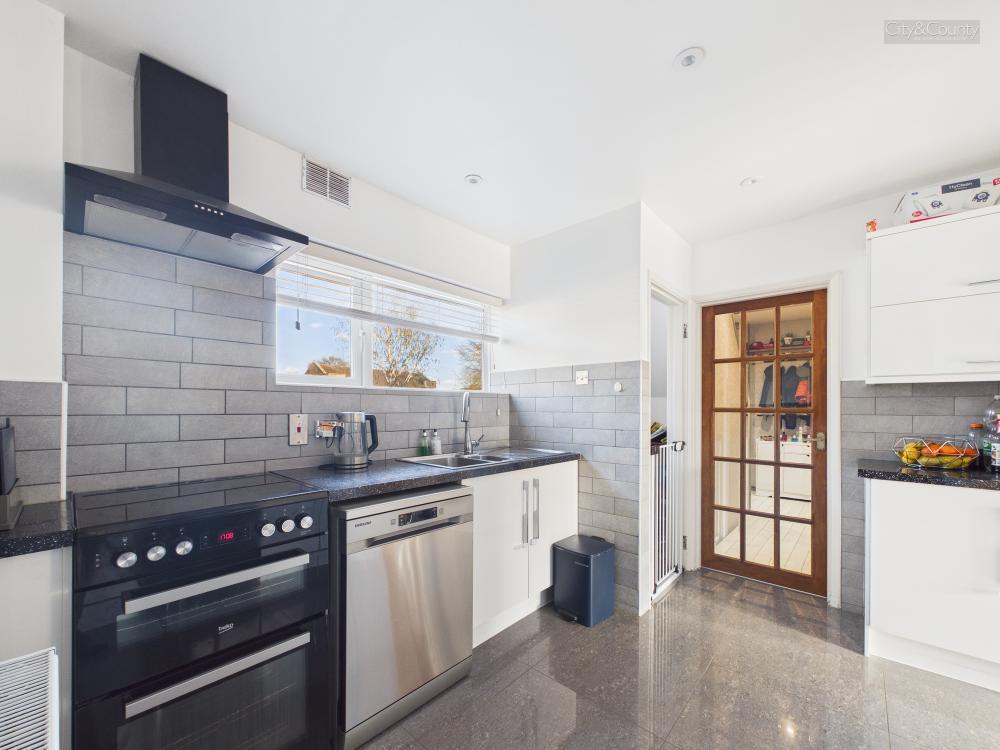 Birchtree Avenue, Peterborough - More