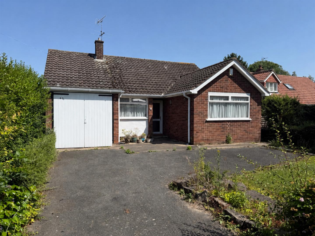 Main image of property: Halloughton Road, Southwell