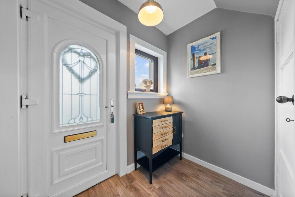 Mclachlan Street, Stenhousemuir, Larbert, FK5 photo 4