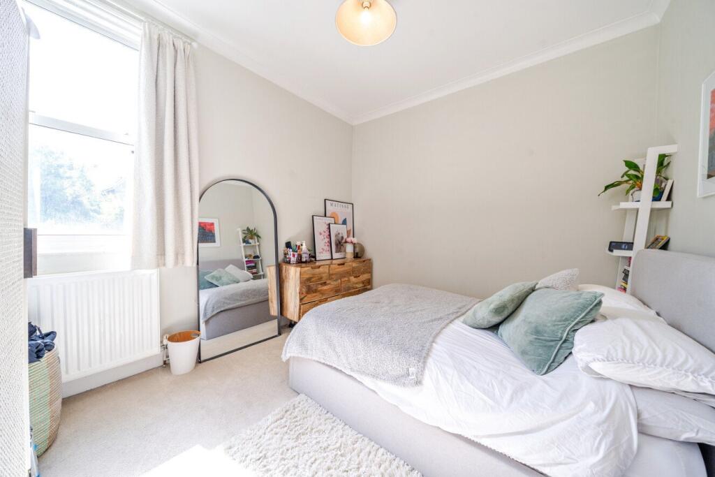 Apartment in London - View 4