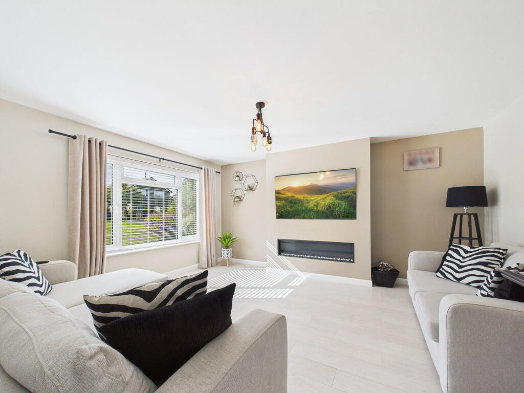 Cranwell Grove, Bristol, BS14 9QR photo 4